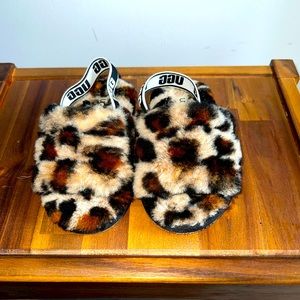 Ugg girls slippers